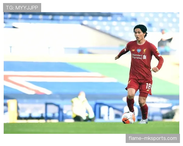 诺伊尔状态回暖献神扑，助球队再下一城