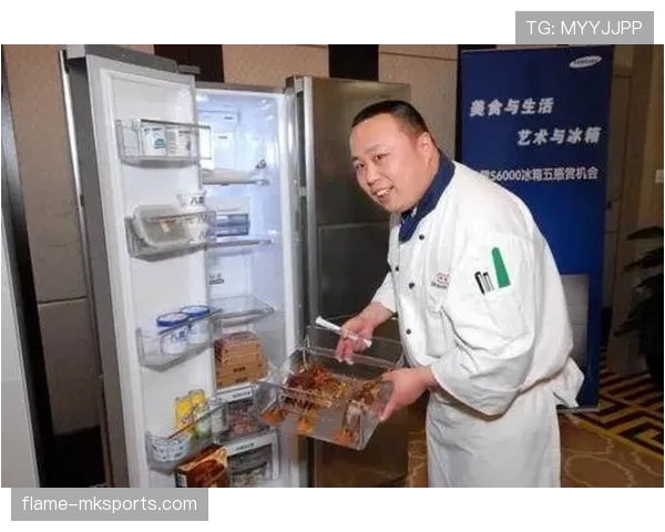 庞伟家里冰箱里到底藏了多少人赌注啊，听说连猫都开始盯牌了？